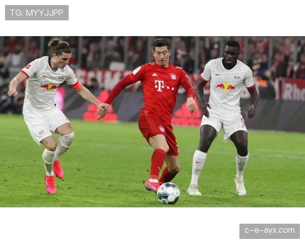 山东泰山夺冠引球迷狂欢，状态回暖成焦点