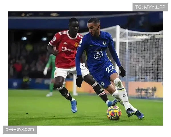 切尔西迎战劲敌,球迷期待精彩对决助球队状态回暖 切尔西迎战劲敌,球迷期待精彩对决助球队状态回暖