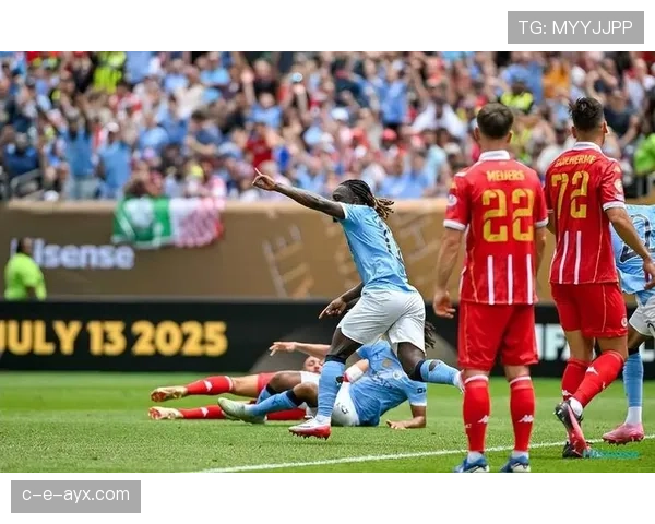 卡马文加次回合登场如何扭转对阵曼城的比赛节奏