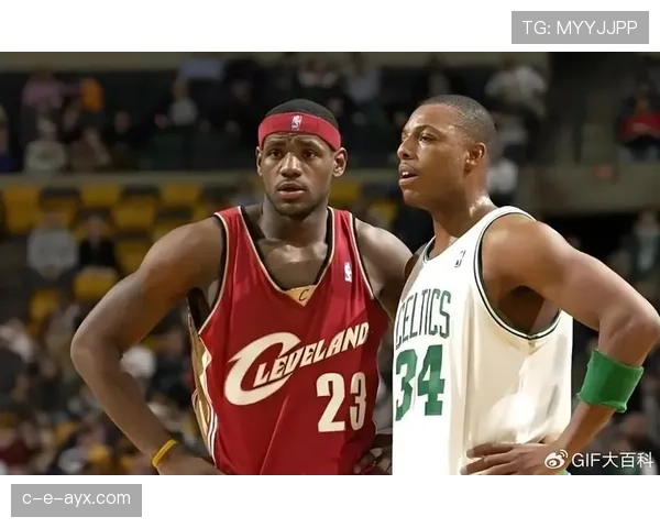 保罗·皮尔斯关键时刻背身单打效率提升拉开球队进攻空间